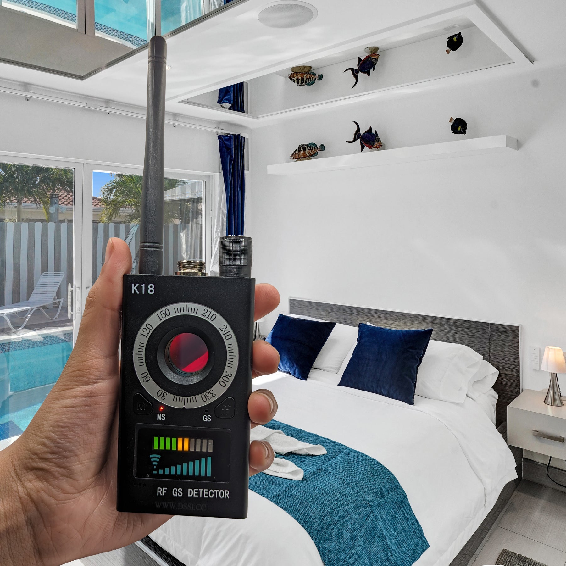Bug Detector – Detects GPS Trackers, Voice Recorders, and Hidden Lenses